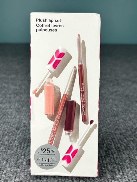 Clinique Other - CLINIQUE Plush Lip Set ~2 CREAMY LIP GLOSS +2 QUICKLINER for LIPS 💋 Pucker Up